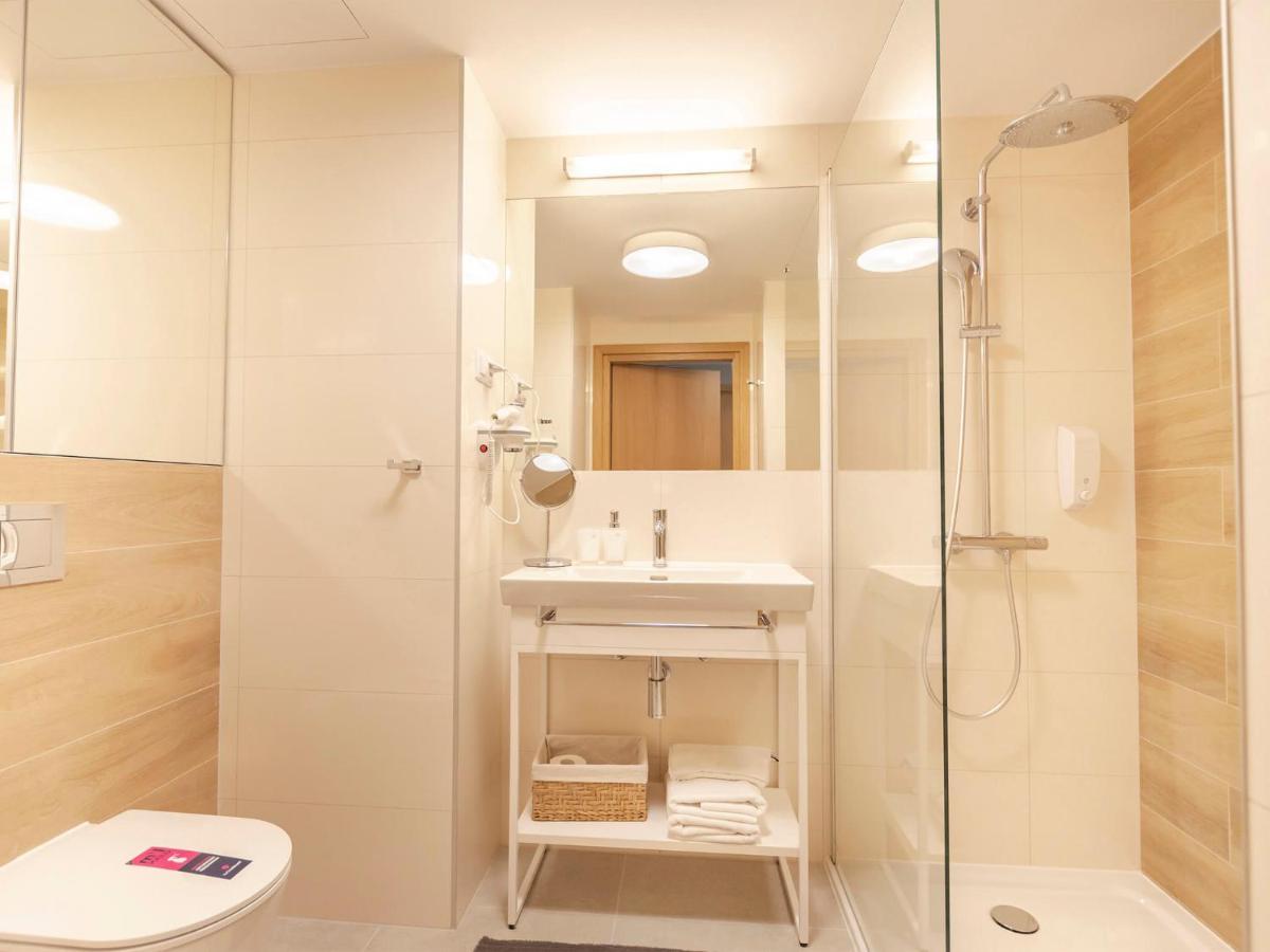 Vacationclub - Seaside Apartament 410 Kołobrzeg Esterno foto